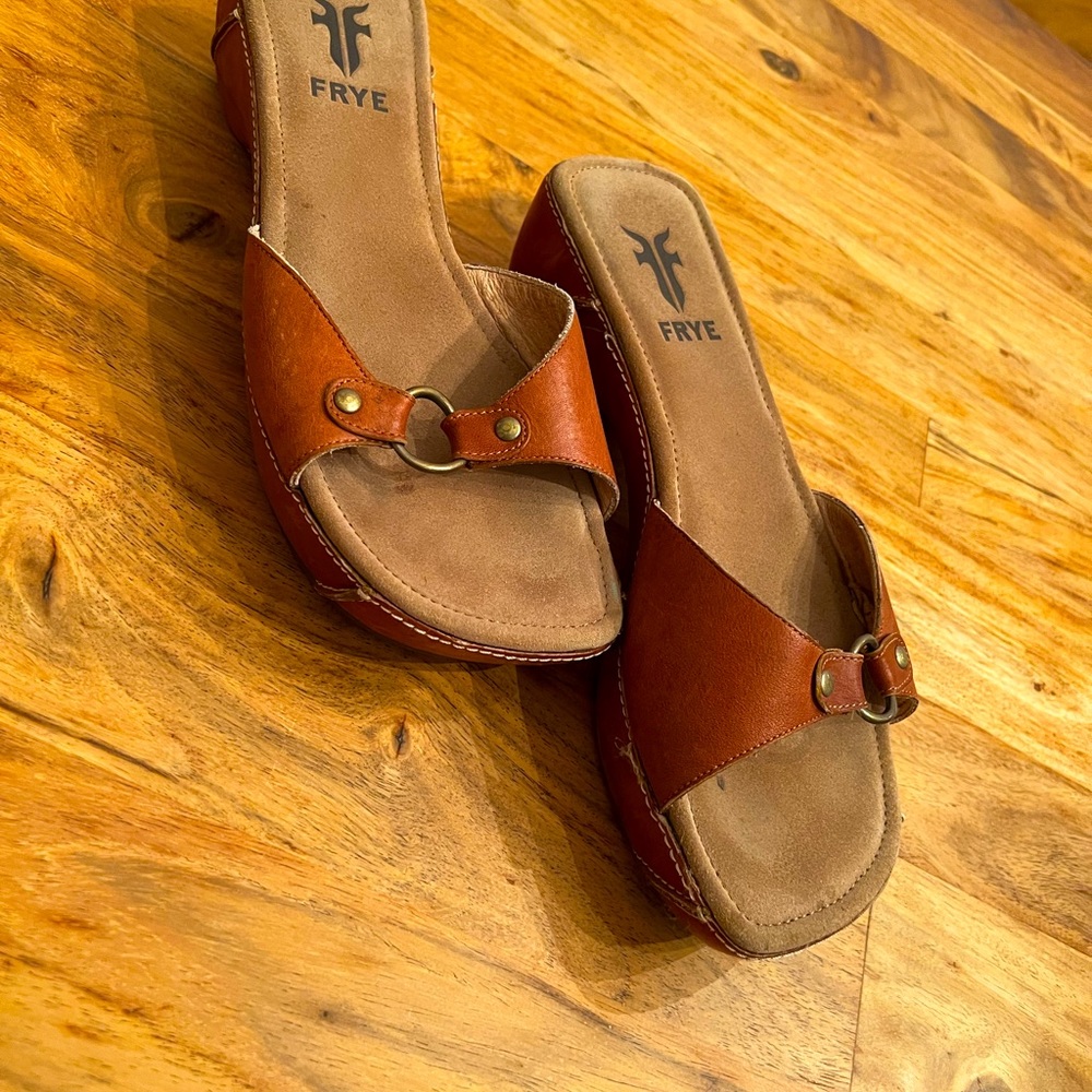 Frye Size 8.5 Porto Fino Tan Leather Upper Sandals - Picture 1 of 4